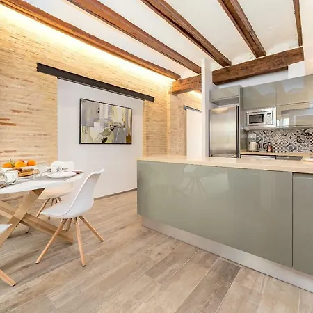 Daire Florit Flats - Cathedral Luxury Terrace Flat 2br 2ba Ac Wifi