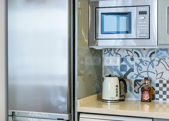 Florit Flats - Cathedral Luxury Terrace Flat 2br 2ba Ac Wifi