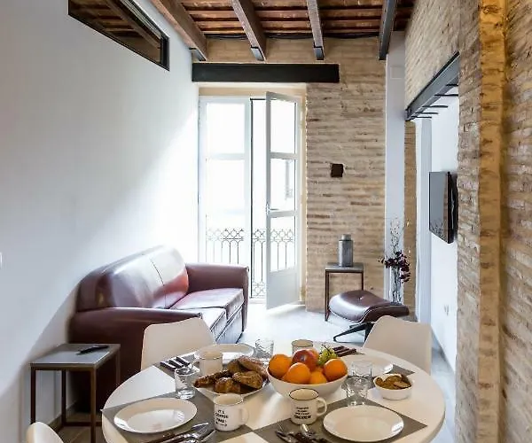 Florit Flats - Cathedral Luxury Terrace Flat 2br 2ba Ac Wifi *